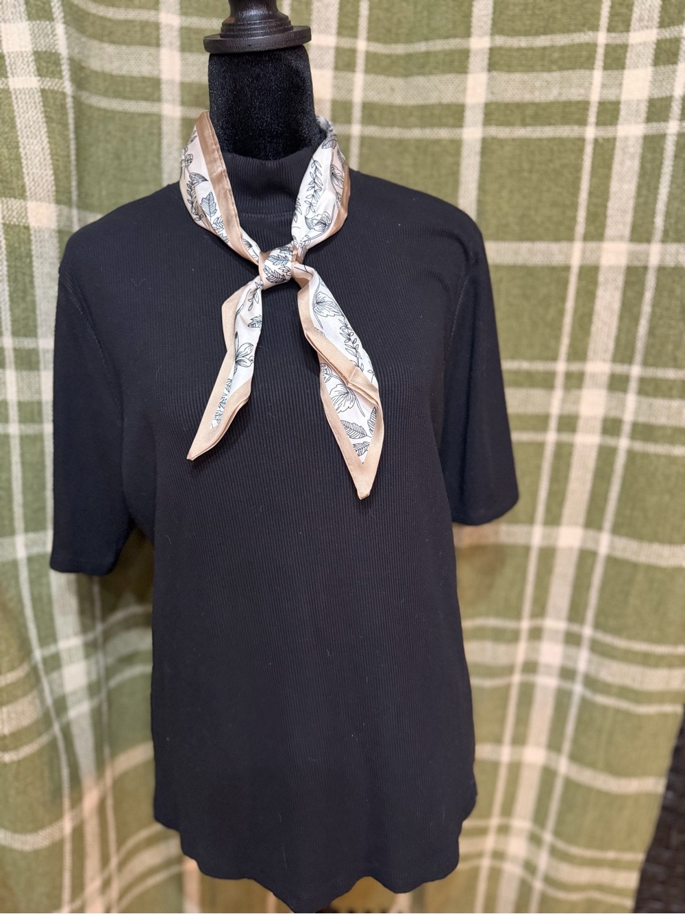 Nine West Black Short-Sleeve Ribbed Top